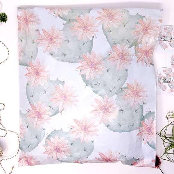 LAST ONE 25 14X17 Flower Cactus Mailers CLEARANCE - Picture 6 of 6